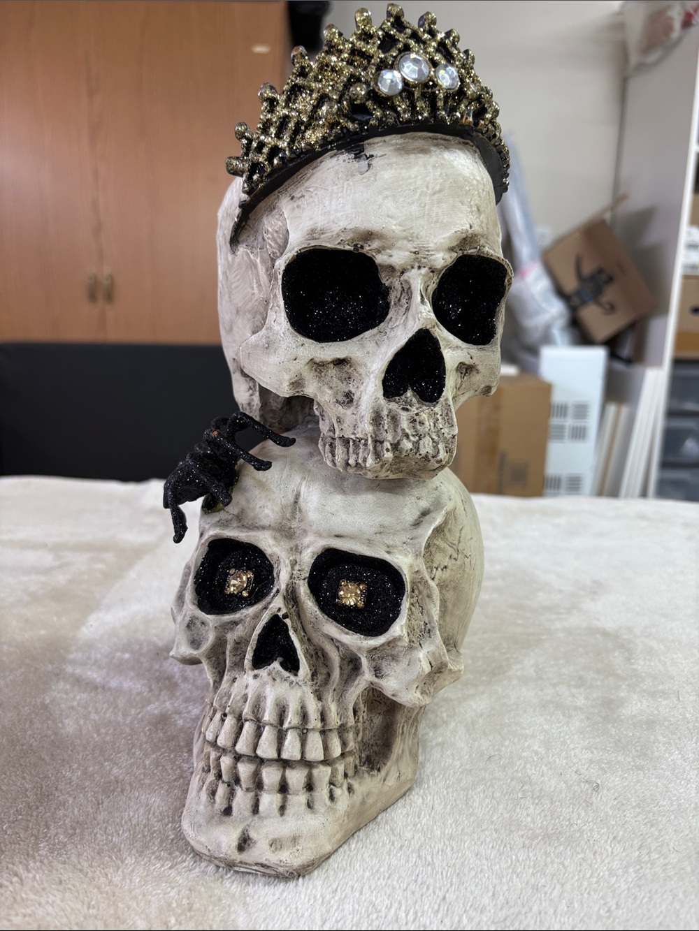 Halloween Gold-Crowned Double Skull Accent Statue Home Decor